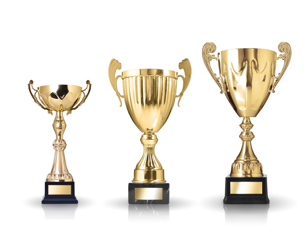 What to Look for When Choosing a Trophy Company Near You